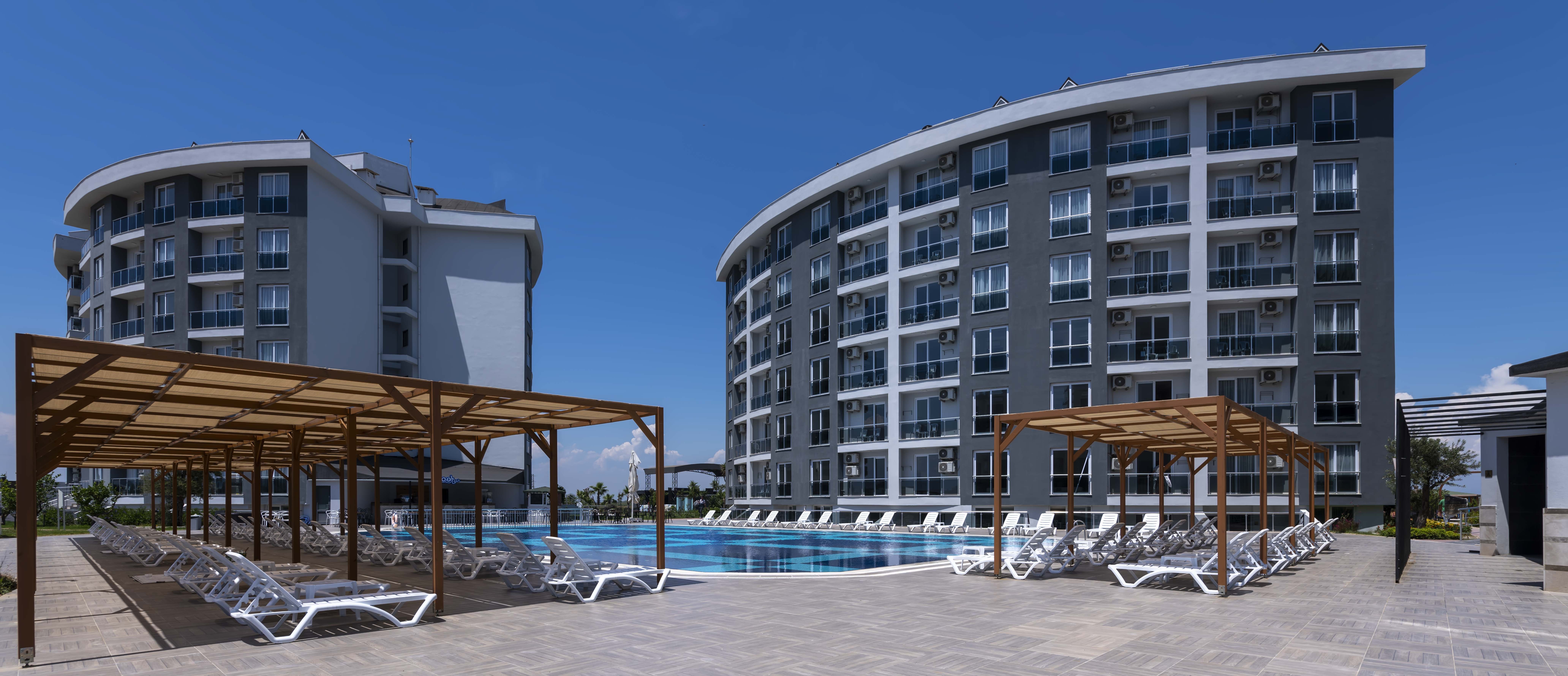 JURA HOTELS LARA